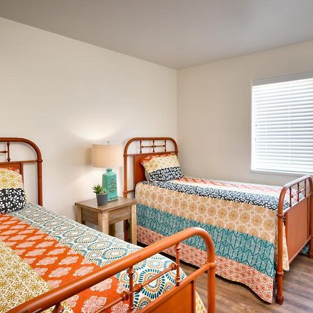 2G New Moab Redcliff Condo, Pool & Hot Tub Buitenkant foto